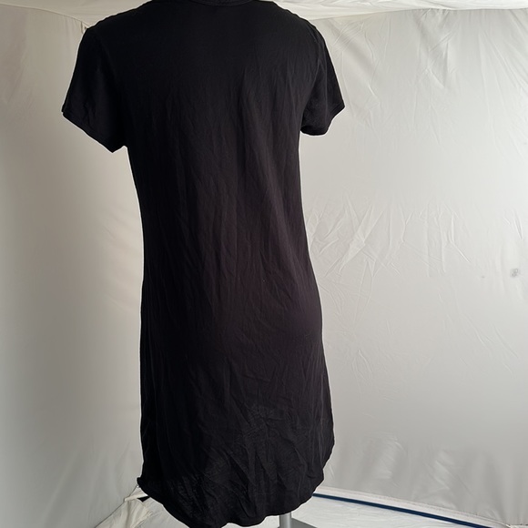 Bobi Los Angeles black v-neck t-shirt dress - Picture 4 of 11